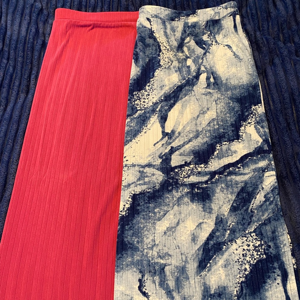 SUNDAY SALE 🎁 two pack Violet skirts